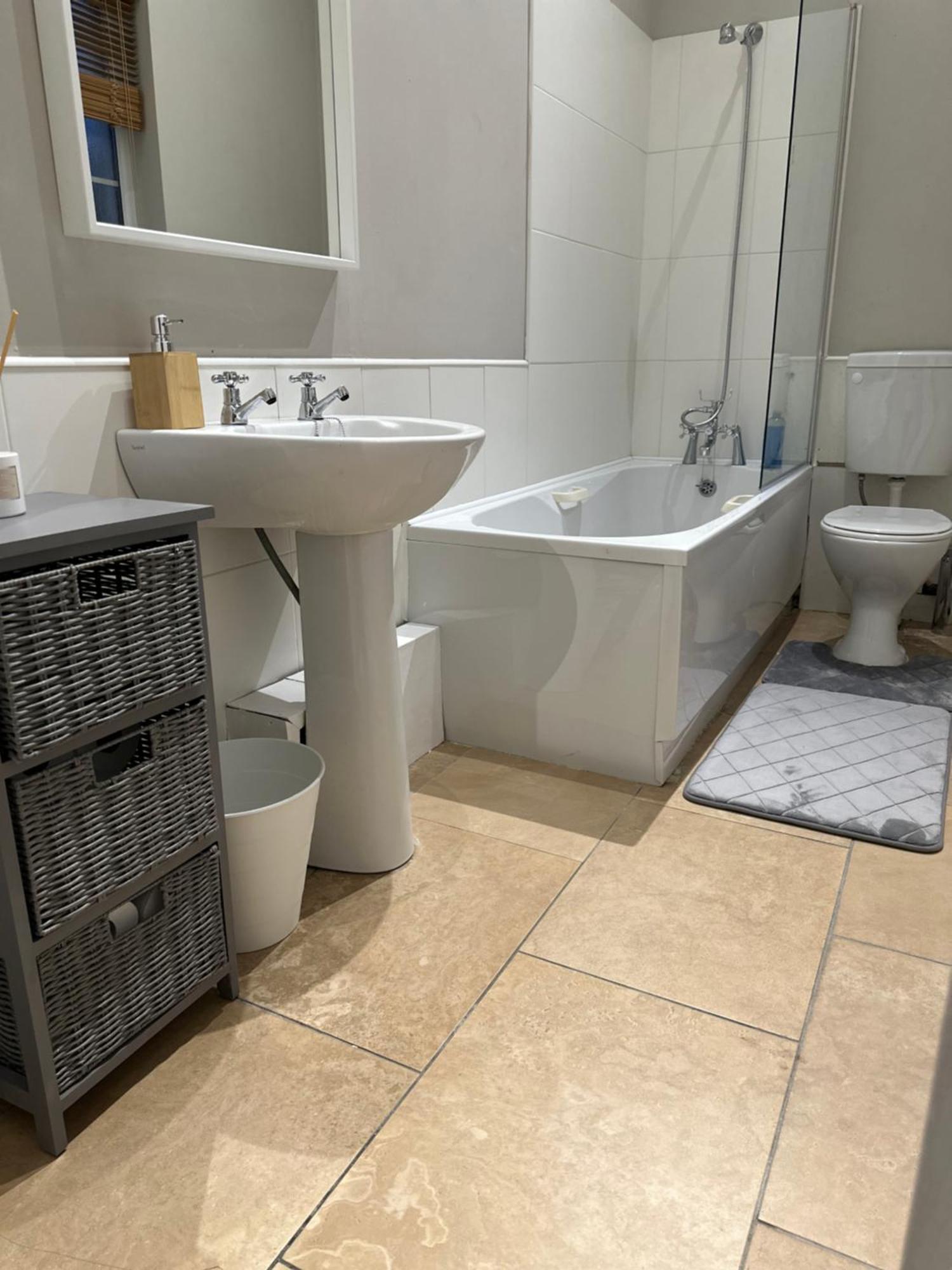 Dublin Airport Homestay Bagian luar foto