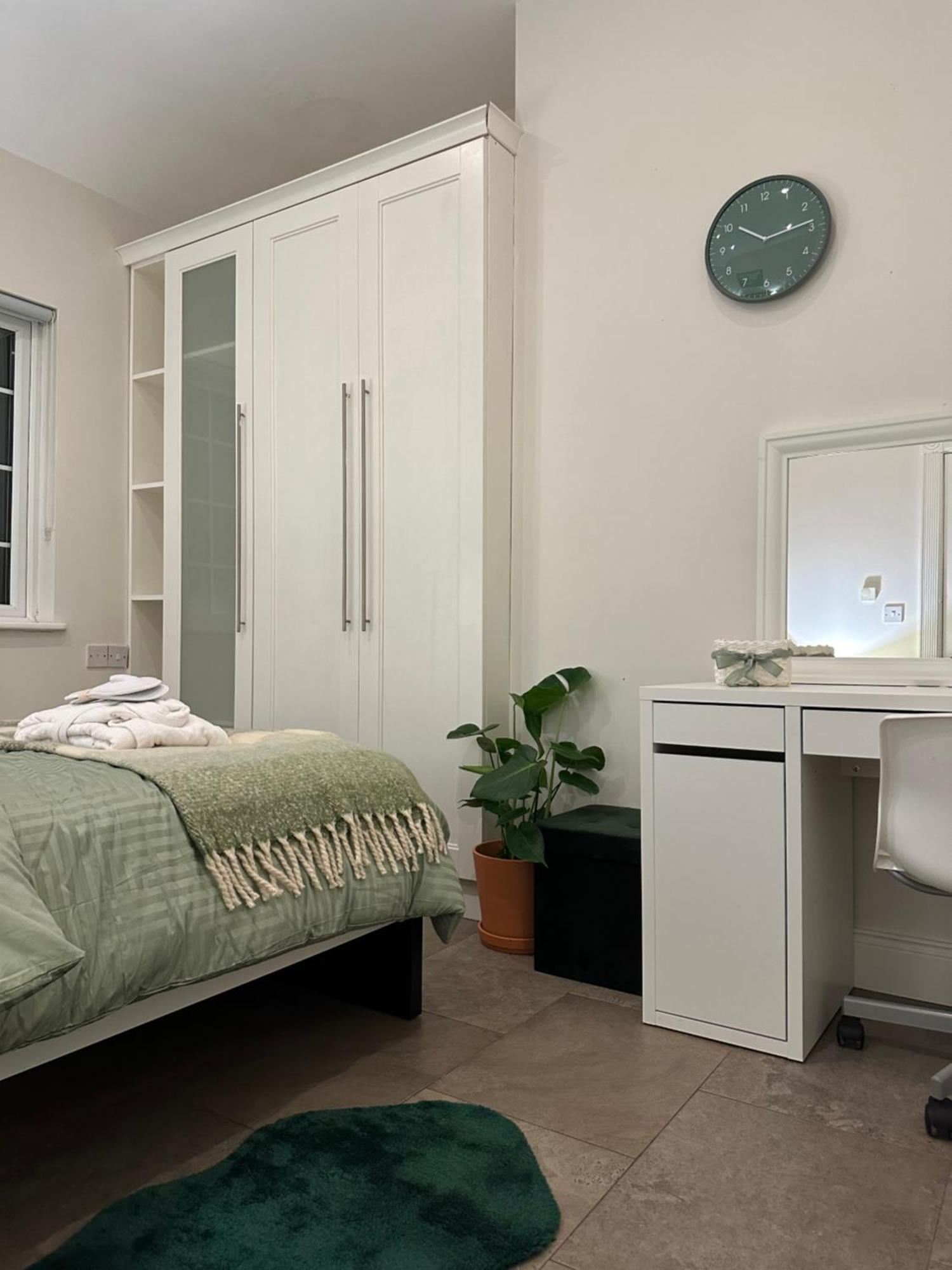 Dublin Airport Homestay Bagian luar foto