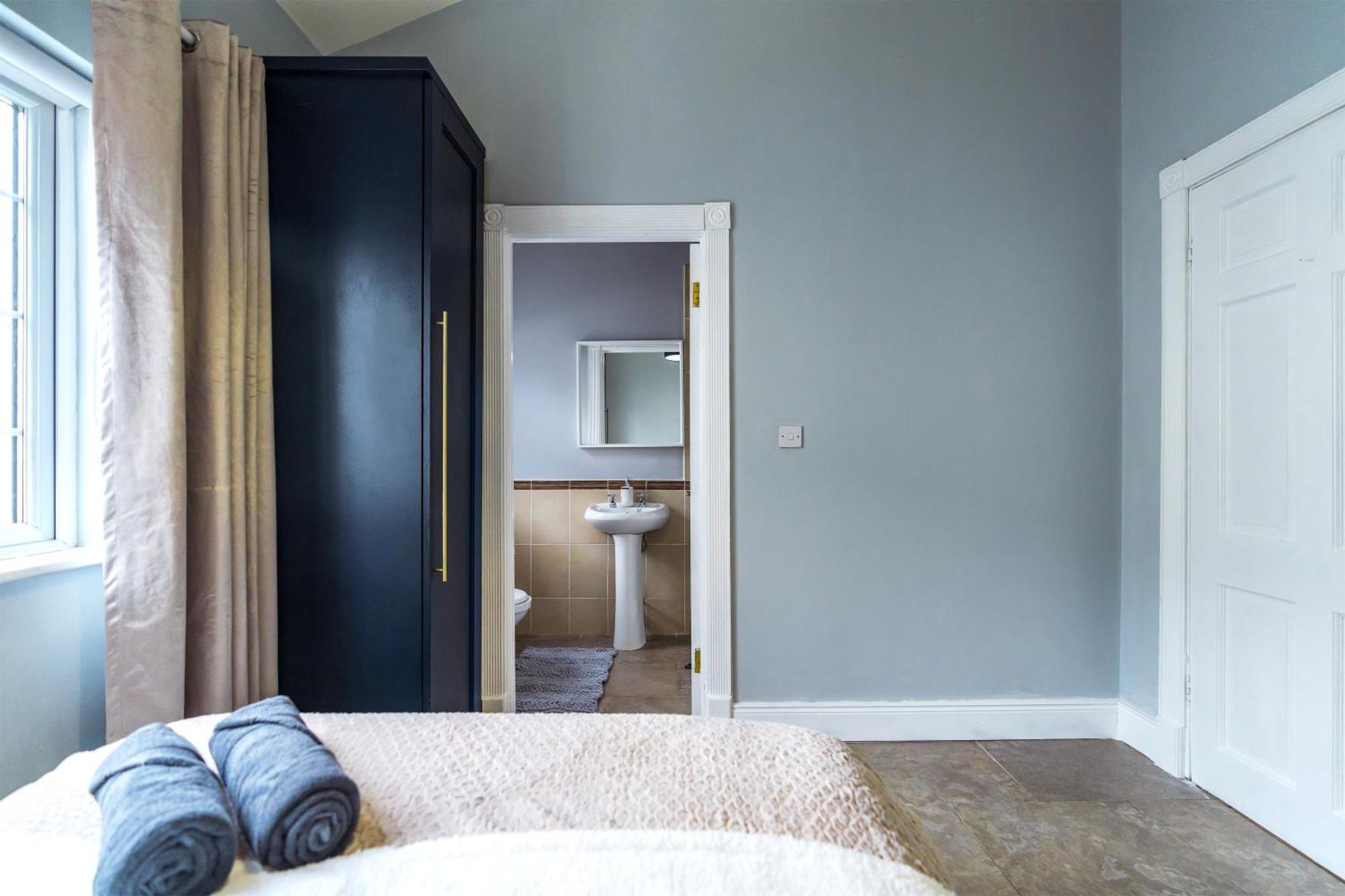 Dublin Airport Homestay Bagian luar foto