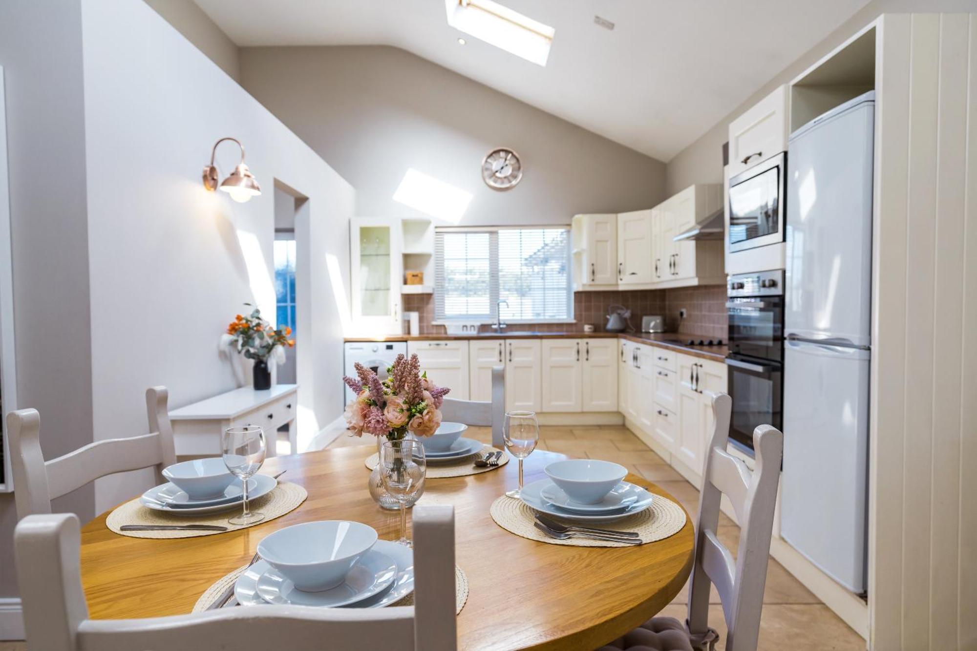 Dublin Airport Homestay Bagian luar foto